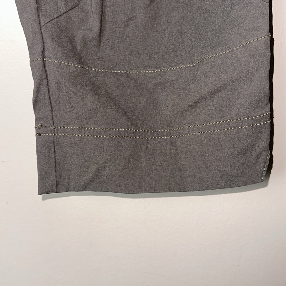 Athleta‎ Commuter Capri Green Women's Size 4 - Picture 3 of 8